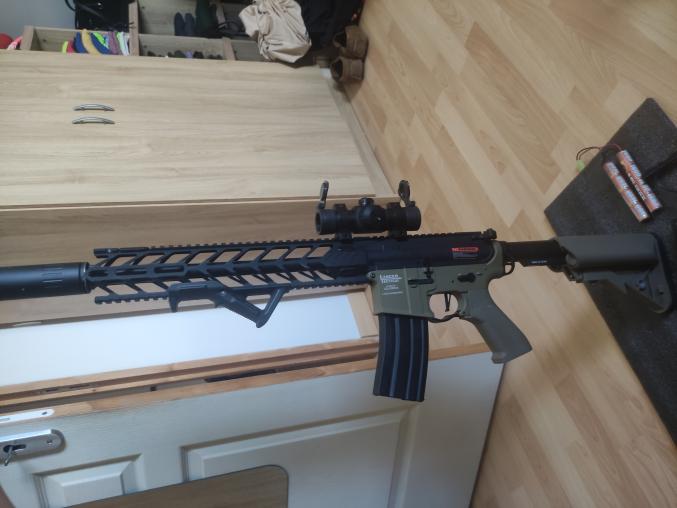 Réplique LT-33 type hk416