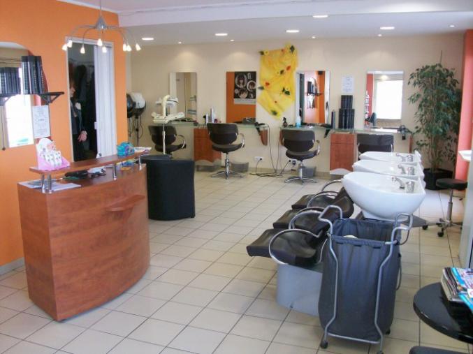 Vend fond de commerce salon de coiffure