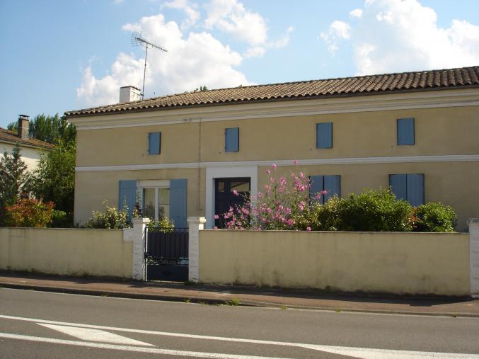 Av maison charentaise