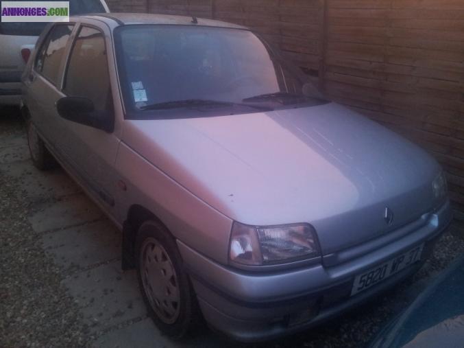 Clio RT 1.8