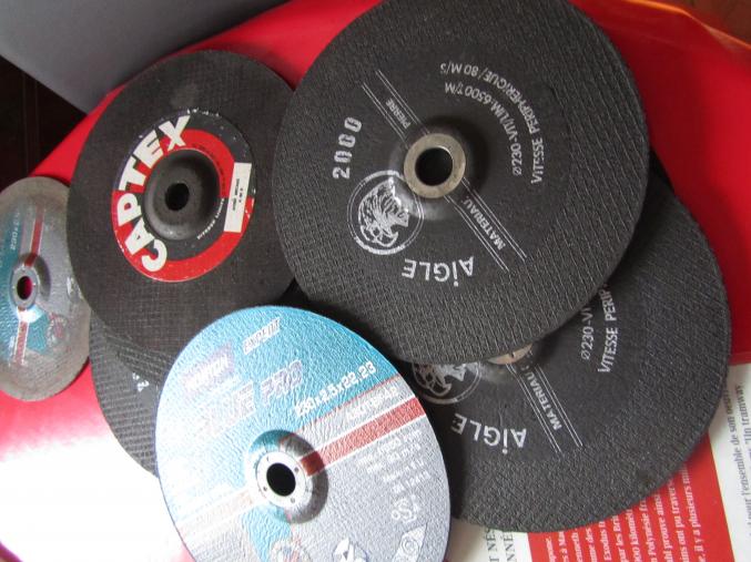 DISQUES à tronçonner