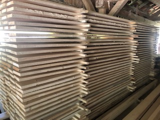 Planche de bois différente longueur