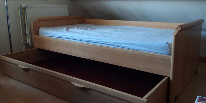 2 lits une place 90x190cm