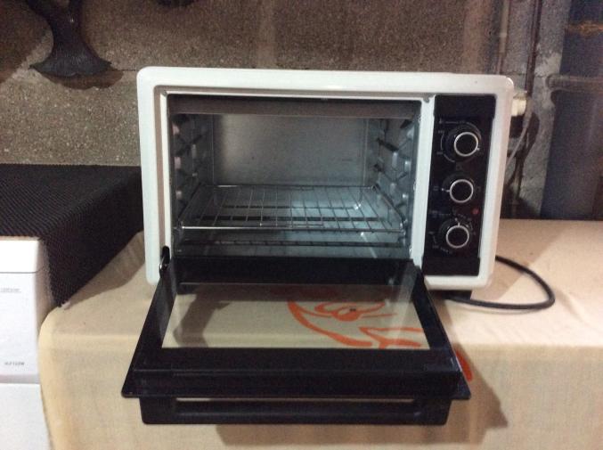 Petit four neuf Brandt 16 l