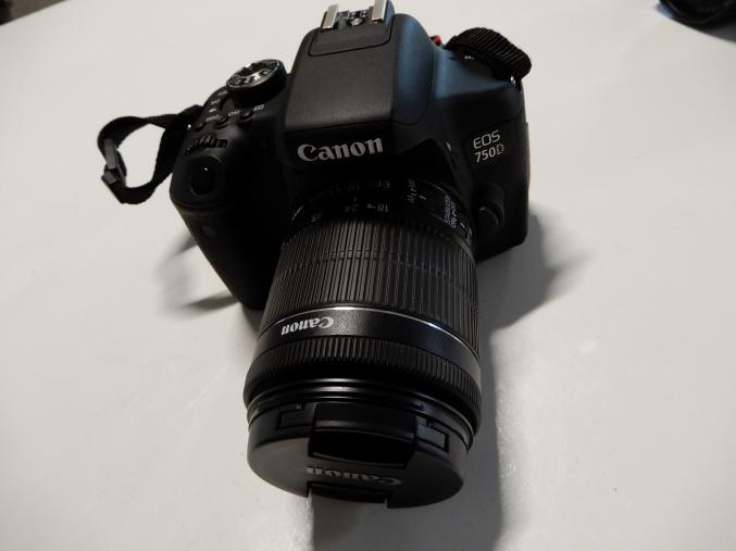 Appareil photo Canon 750D