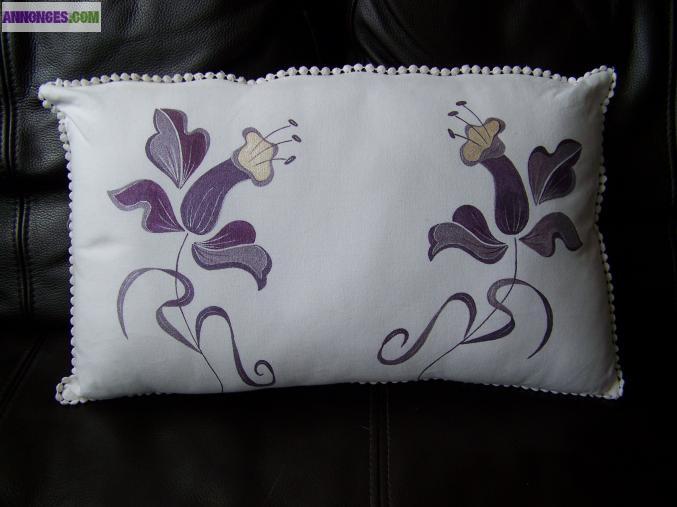 Housses de coussin peints à la main