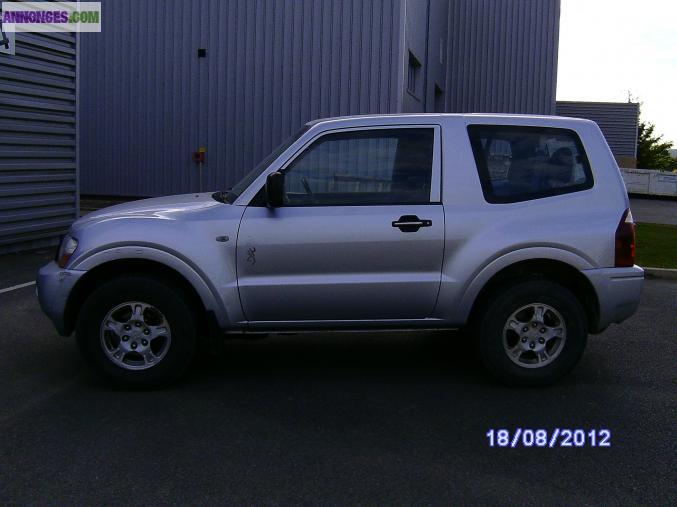 MITSUBISHI PAJERO 3L2 DID COURT AVENTURE 165 CH.