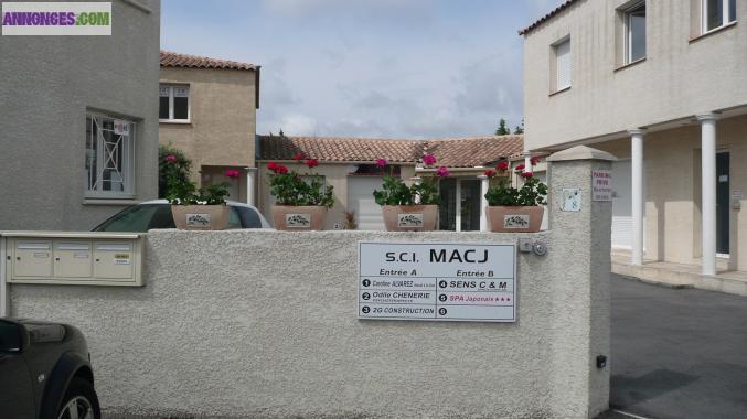 MONTP/LATTES CTRE BUREAU STANDING 19M2 1 PARKING DIRECT SS AGENCE