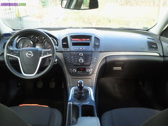 Opel Insignia 2.0 cdti 130 fap edition 5p