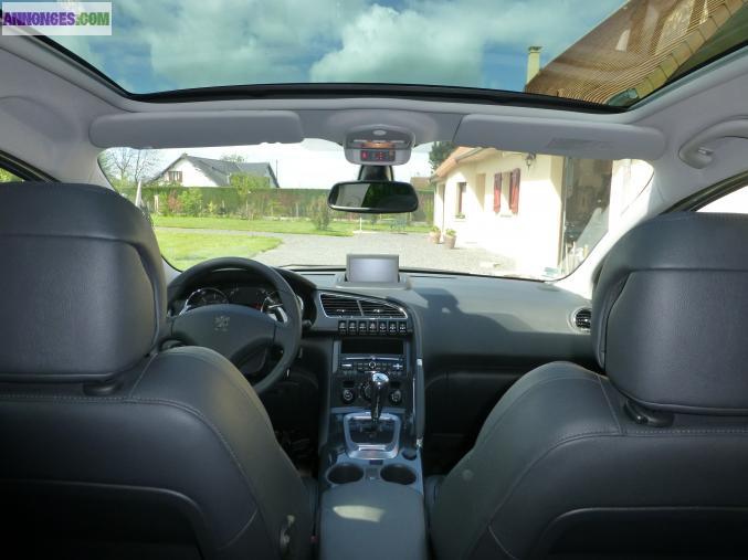 Peugeot 3008 feline 2012