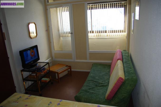 SUPERBAGNERES Location de montagne au pied des pistes.