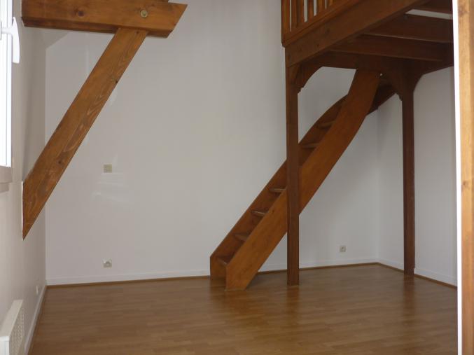 Appartement F2/F3 triplex mezzanine + parking