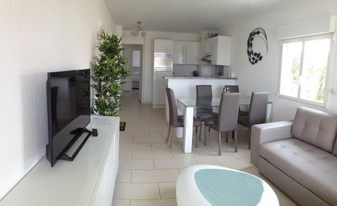 Location T3 bord de mer avec balcon et parking