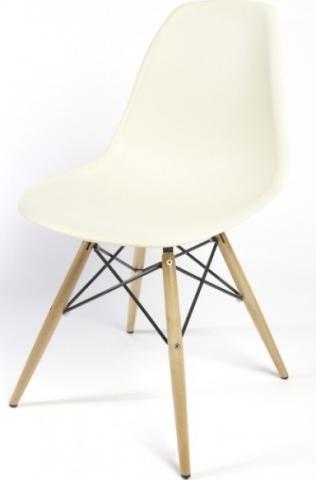 Chaises style DSW C. Eames Prix dégressif 79 euros