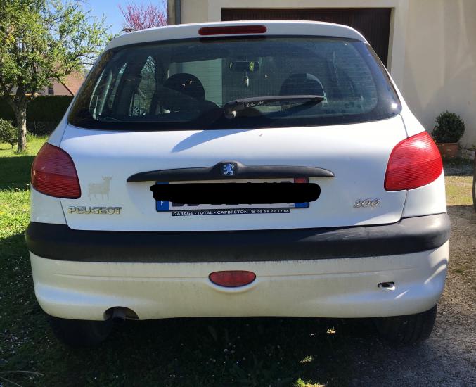 Peugeot 206 pour pièces/bricoleur