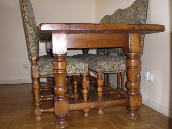 SALLE A MANGER EN CHENE MASSIF