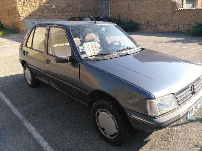 Peugeot 205 gr/sr