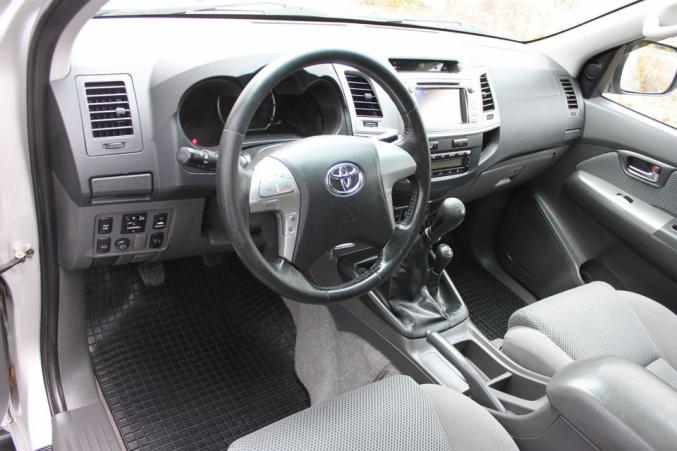 Toyota Hilux D4D 3l 171CV