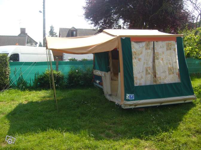 CARAVANE PLIANTE RACLET