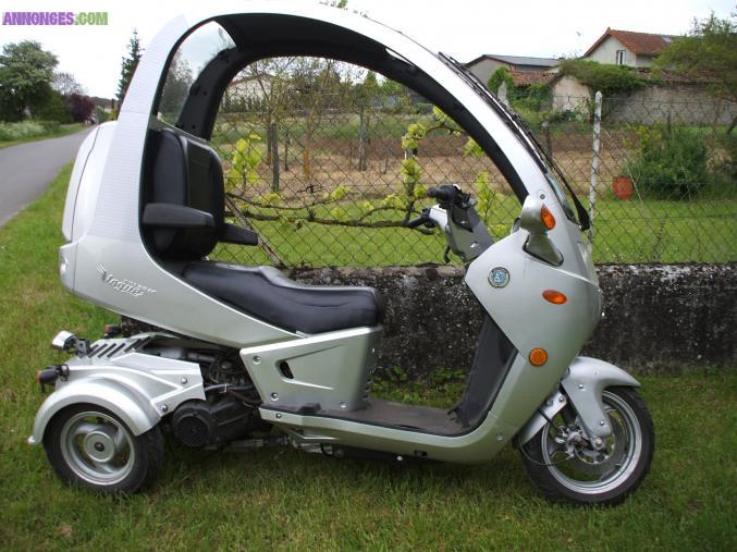 Vend scooter 3 roues