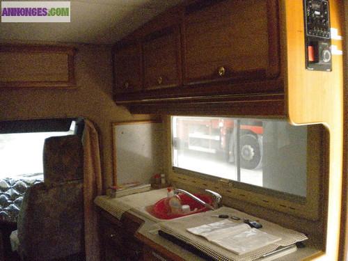 CAMPING-CAR Intégral