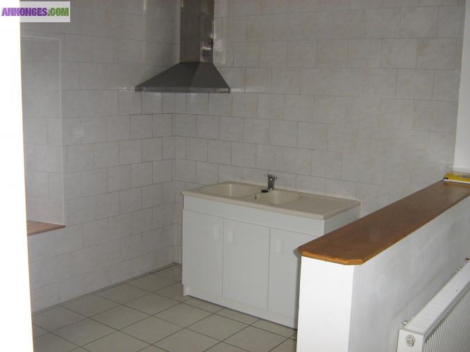 À Plancher bas Superbe F3