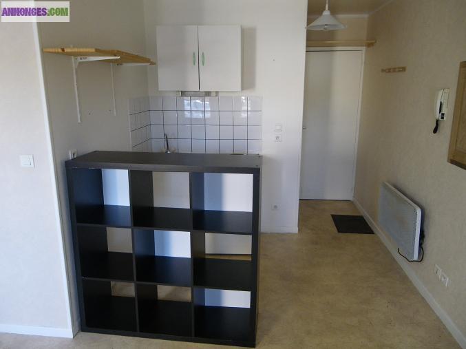 Studio 23M2 centre ville REIMS