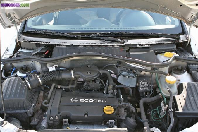 Tres Belle Opel Corsa 1,2