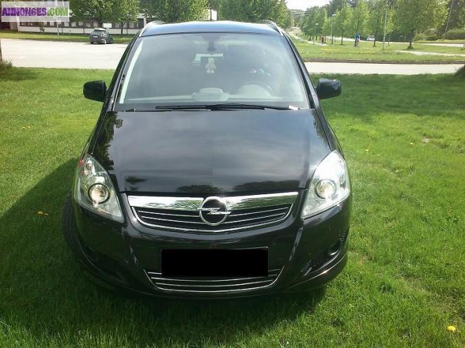 Opel Zafira Cosmo