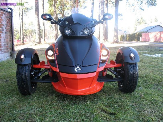Can-Am Spyder RSS
