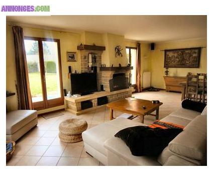 Maison familiale récente - 7 pièces