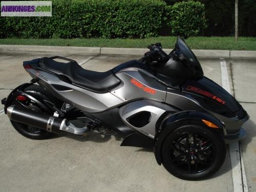 Can Am Spyder RSS SM5