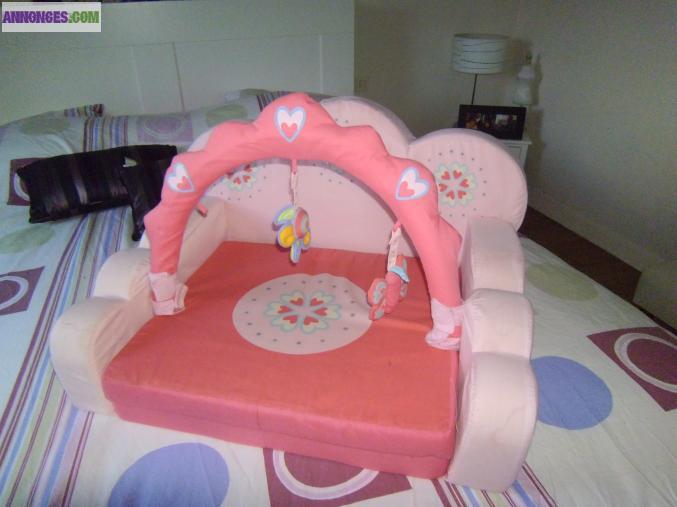 Tapis d'éveil fille