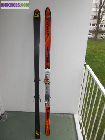 Paire de skis alpins adulte SALOMON 190cm bon état