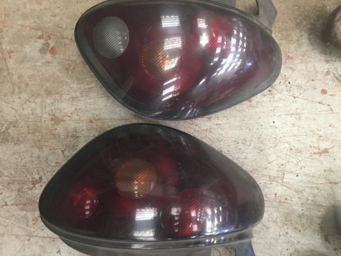 Feux ar droit et gauche  fiat brava