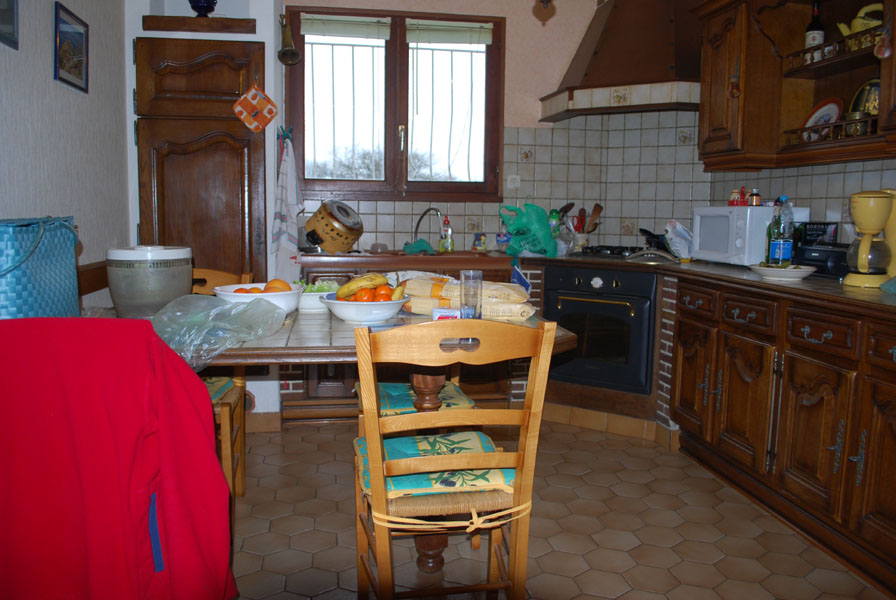 MAISON SPACIEUSE AU CALME