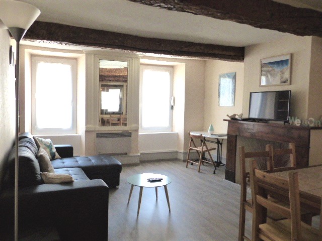 Grande Maison comprenant 2 appartements duplex dans les Pyrénées Ariégeoises - Vicdessos