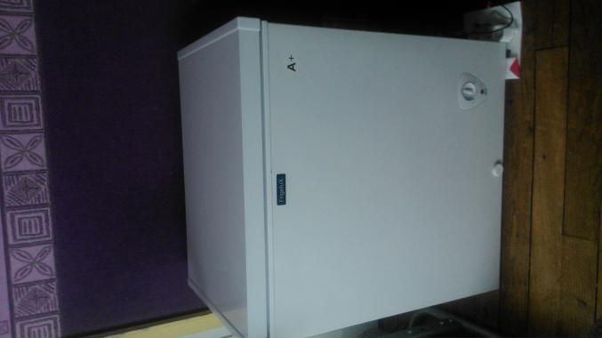 Sommier +congélateur