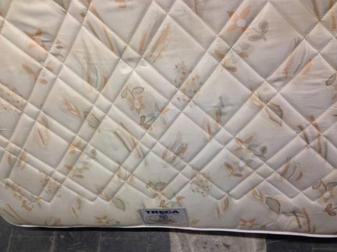 Ensemble Lit (140 x 190 cm) + Sommier + Matelas