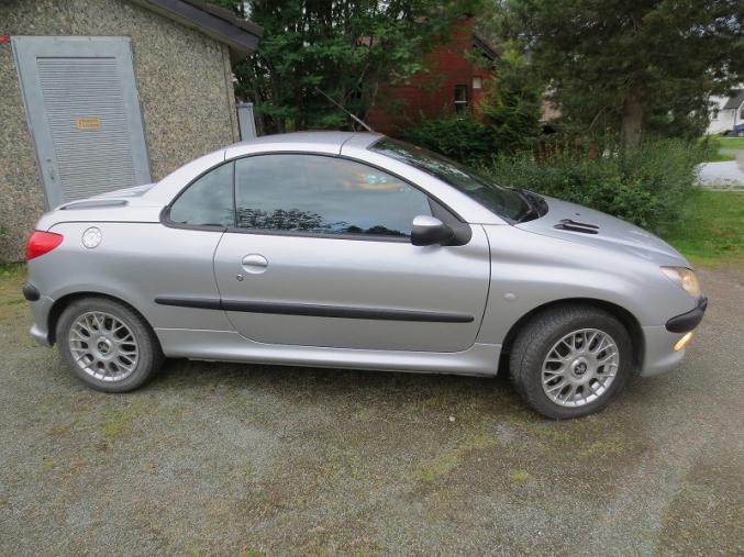 Peugeot 206 1.6 HDi cabriolet 97.000 km 2007 80 kW (109 CH) Diesel