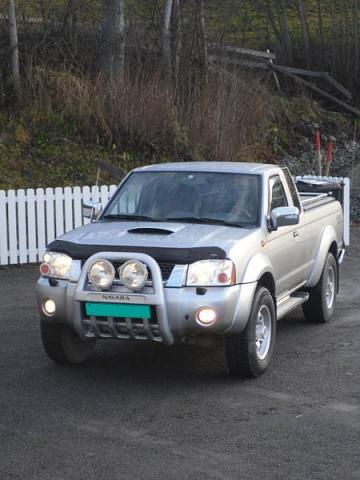 Nissan navara 2.5 tdi 