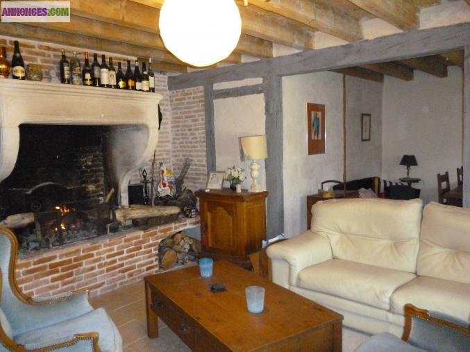 Location de vacances : Vieille maison landaise restaurée, dans un airial de la forêt des landes.