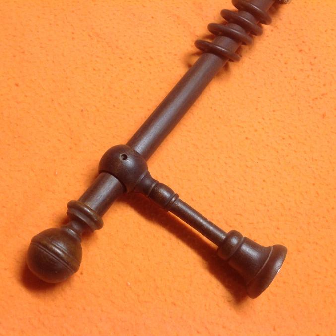 Tringle à rideau en bois longueur 1.5m