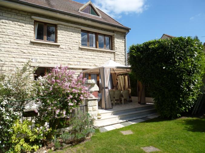 Vte Gde maison 35" ST LAZARE