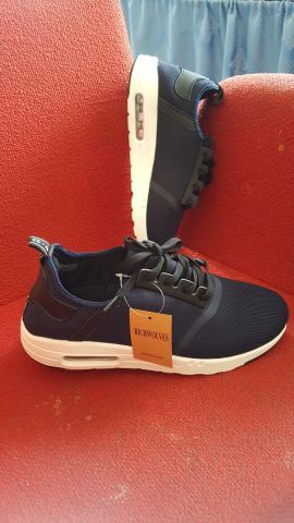 Chaussures des sport