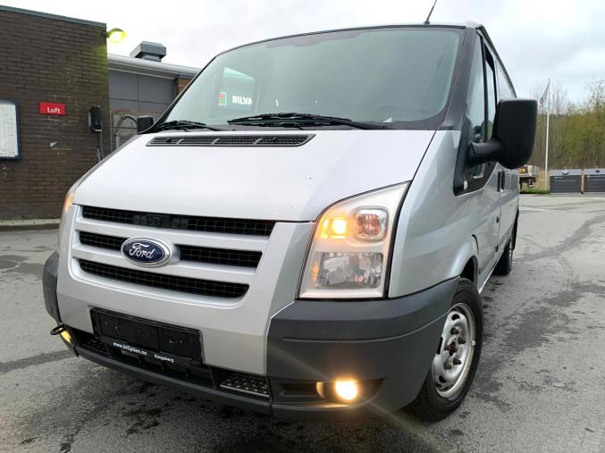Ford Transit 9 SIÈGES