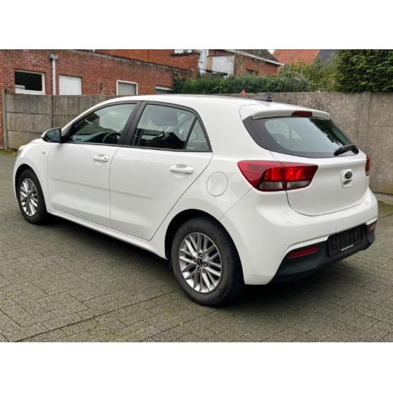 Kia Rio 1.2i, Benzine, Navi, Camera