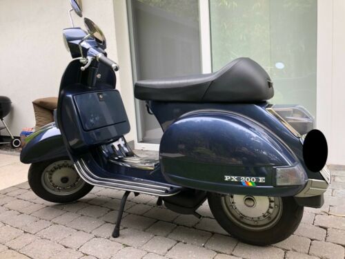 Vespa PX200