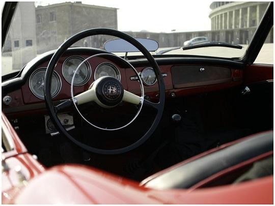 Alfa Romeo Giulietta Spider