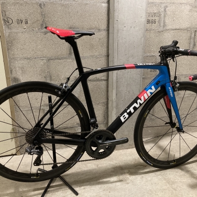 Vélo Btwin ultra 740cf